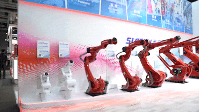 1727316053375048 16.gif