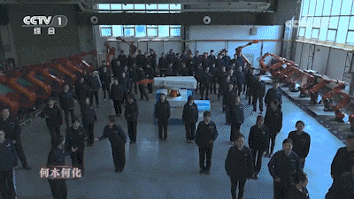 1748702457326334 10.gif