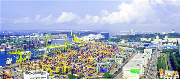 1560479173748549.jpg 新加坡港是全球最富贵的港口之一.jpg